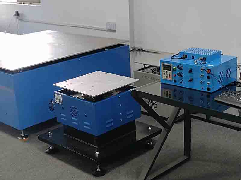 电磁式振动台 电磁式振动台