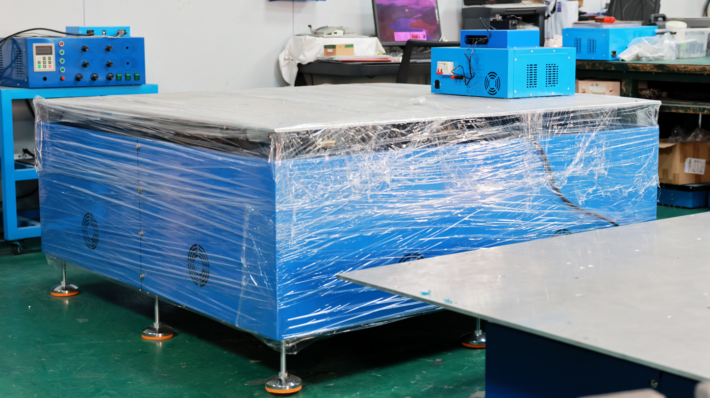 电磁式振动台 电磁式振动台