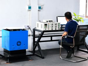 智能手表振动测试的必要性及电磁式振动台的核心应用