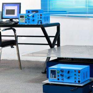 电子感应器厂家优选勤卓电磁式振动台，筑牢产品可靠性防线