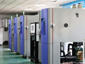 高低温湿热试验箱选型指南：勤卓品牌护航智能机器人湿热测试
